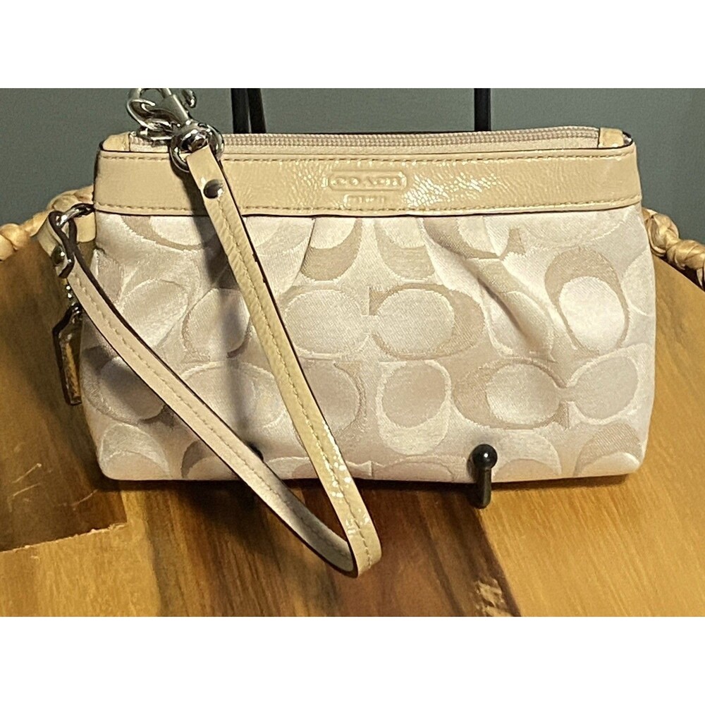 Coach Wristlet F43434 Pleated Sateen Signature C Logo Tan/Beige with Brown liner
